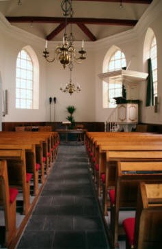 giessen-(nb)-herv-kerk-overzicht-naar-kansel